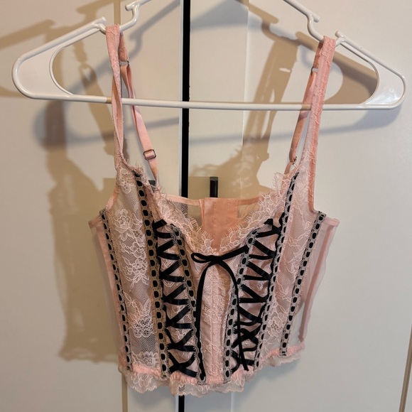 Victoria’s Secret Lace Corset - Picture 2 of 7